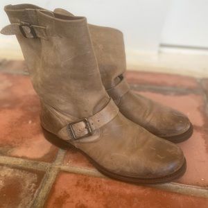 FRYE Veronica Bootie Size 10 Gray / Brown